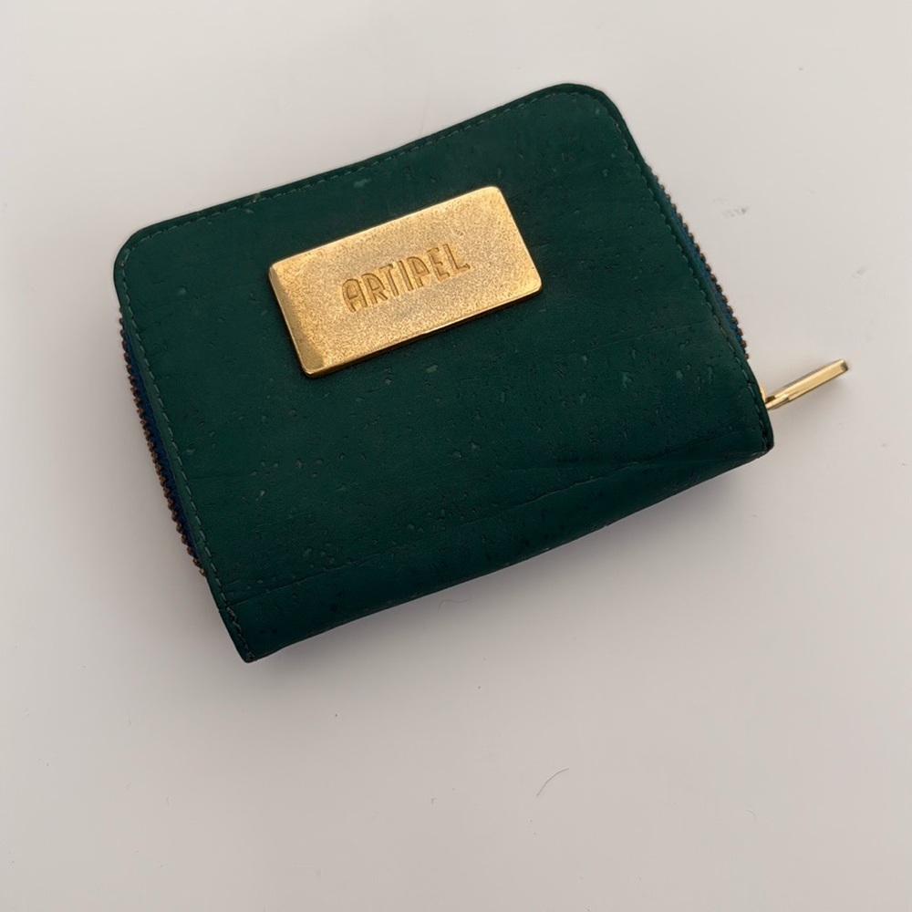 Artipel Cork Green Wallet